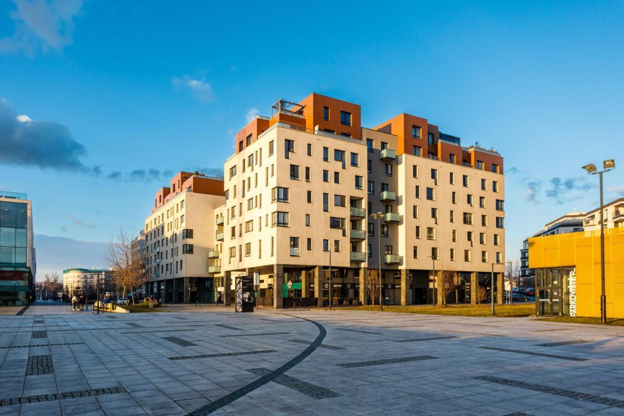 אוסטרבה Golden Apartments Rezidence Nova Karolina Ii. מראה חיצוני תמונה