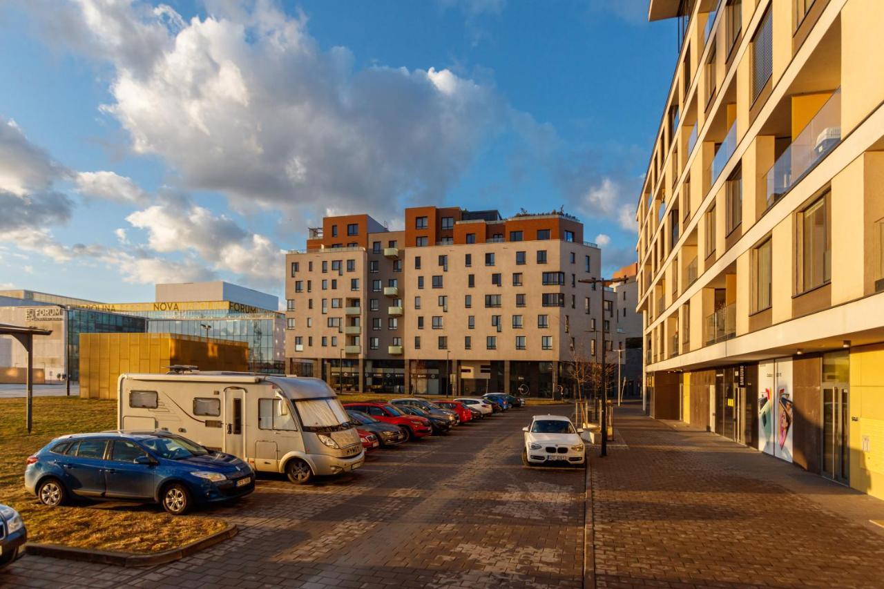 אוסטרבה Golden Apartments Rezidence Nova Karolina Ii. מראה חיצוני תמונה