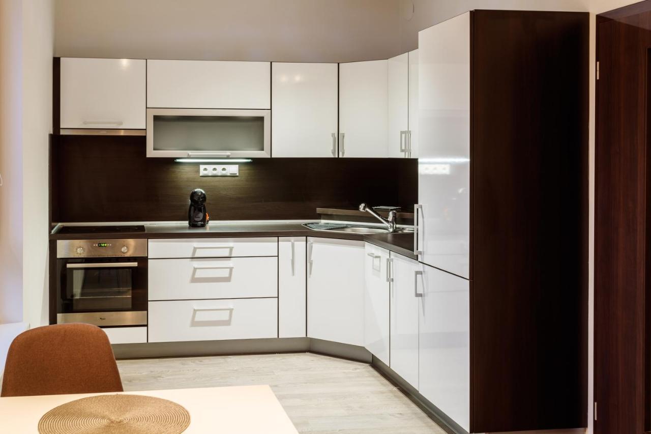 אוסטרבה Golden Apartments Rezidence Nova Karolina Ii. מראה חיצוני תמונה
